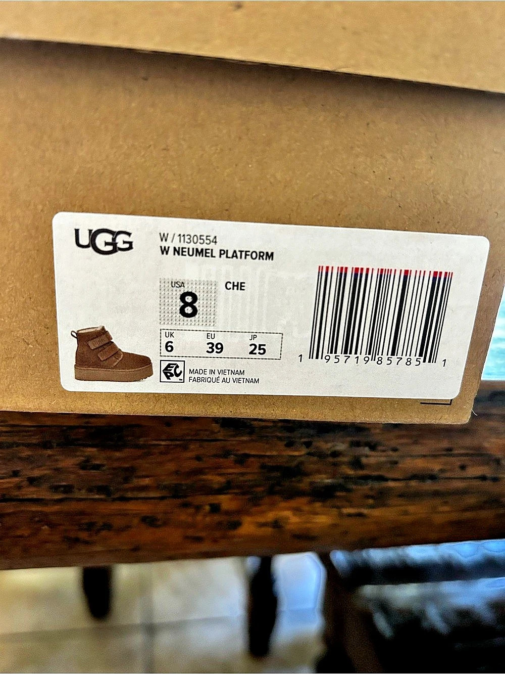 UGG New Heights Platform Ankle Boots in Brown US 8 Like New - Picture 4 of 4